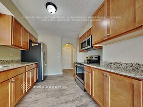 1627 Prowmore Dr in Brandon, FL - Foto de edificio - Building Photo