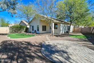 25020 N 40th Ave in Phoenix, AZ - Building Photo - Building Photo
