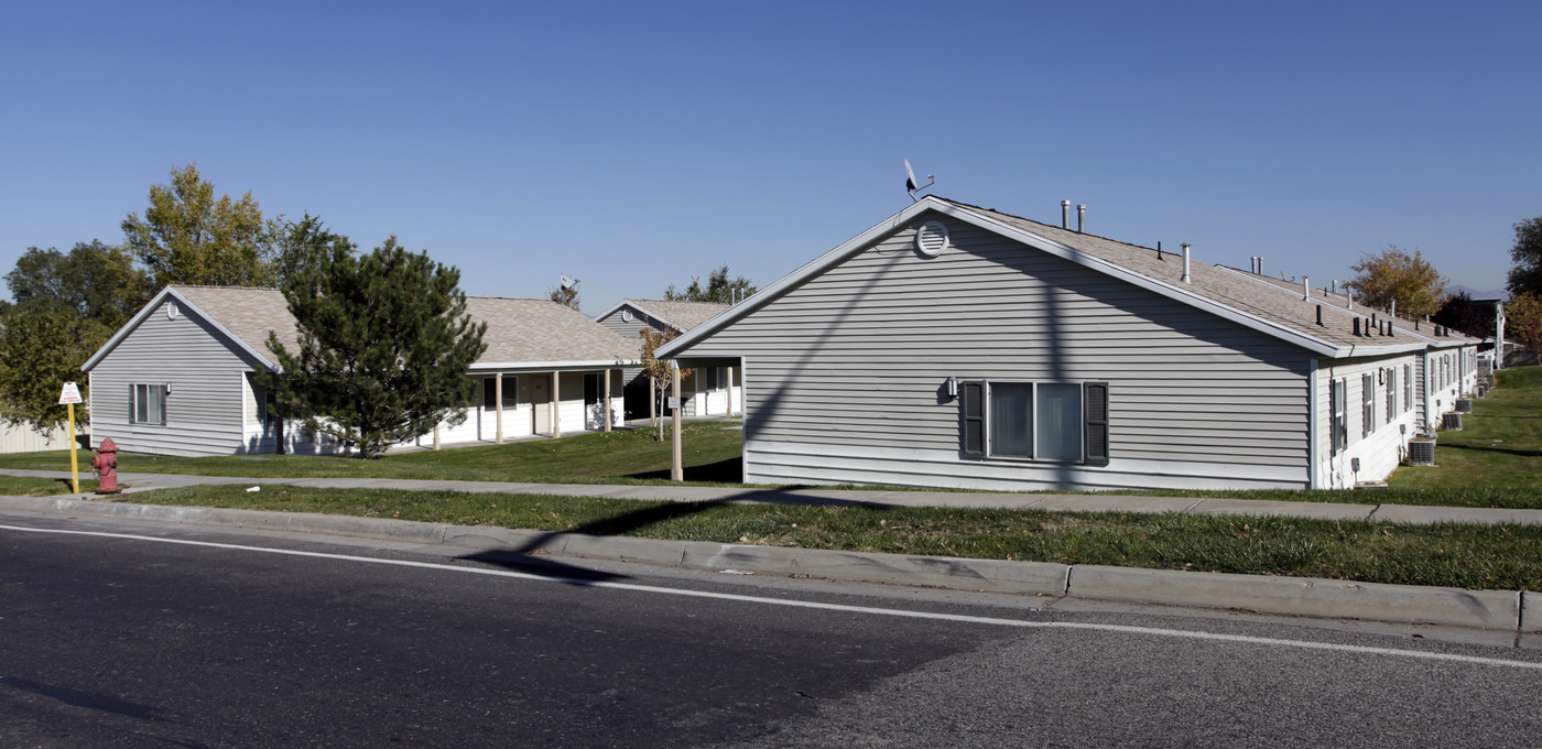 Justin C. Stewart Plaza in Magna, UT - Building Photo