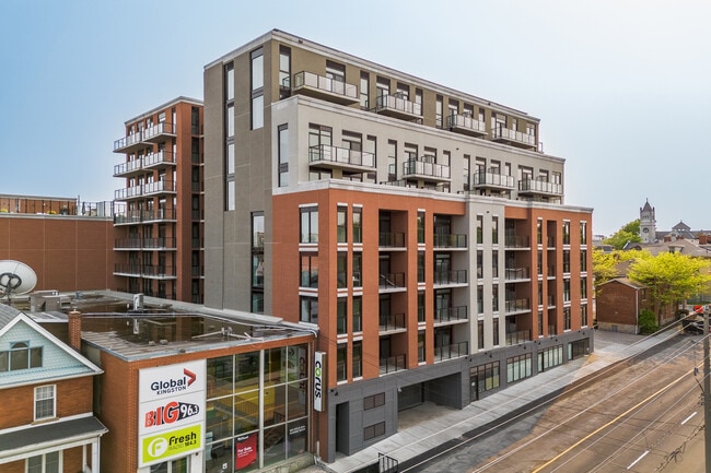 Crown Condos in Kingston, ON - Building Photo - Building Photo