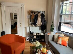 105 Pinckney St in Boston, MA - Building Photo - Building Photo