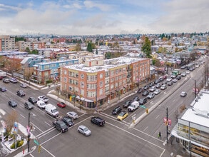 Domain in Vancouver, BC - Building Photo - Building Photo