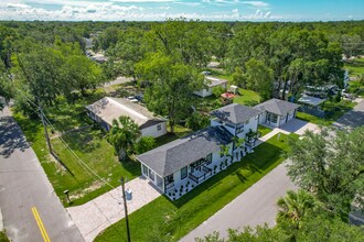 1001 Jenkins St in Plant City, FL - Building Photo - Building Photo