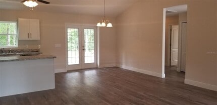 3333 E Glenn St in Inverness, FL - Building Photo - Building Photo