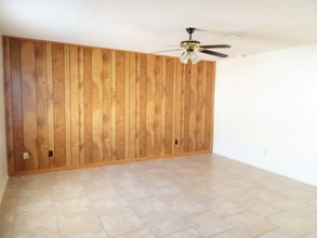 1035 Giovanni St, Unit 8 in Lake Charles, LA - Foto de edificio - Building Photo