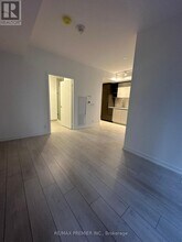 55-2355 Mercer St in Toronto, ON - Building Photo - Building Photo