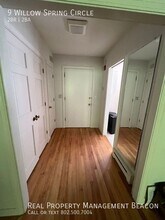 9 Willow Spring Cir in Hanover, NH - Building Photo - Building Photo