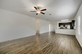 7001 Tonka Ln in Austin, TX - Building Photo - Building Photo