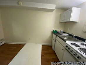 51 S Huntington Ave in Boston, MA - Building Photo - Building Photo