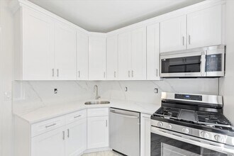 639 Summer St in Stamford, CT - Building Photo - Building Photo
