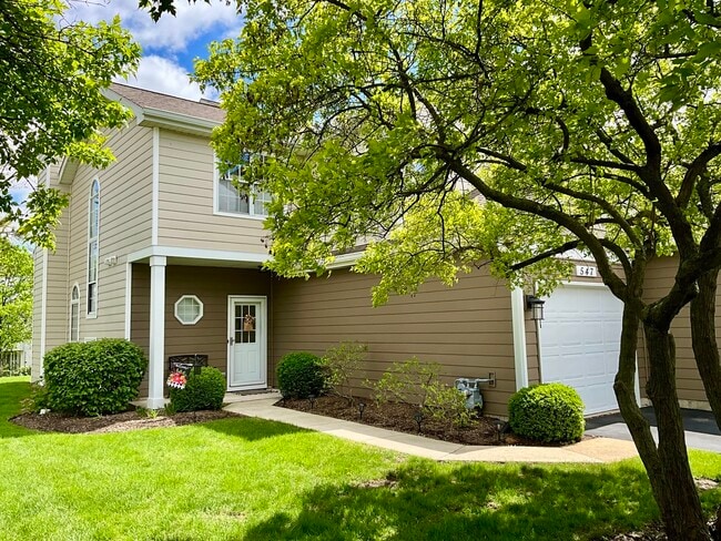 property at 547 Woodcrest Dr