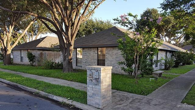 1604 Avocet Ave in McAllen, TX - Building Photo