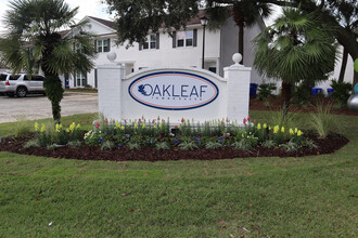 Oakleaf Townhouses in Mount Pleasant, SC - Foto de edificio - Building Photo