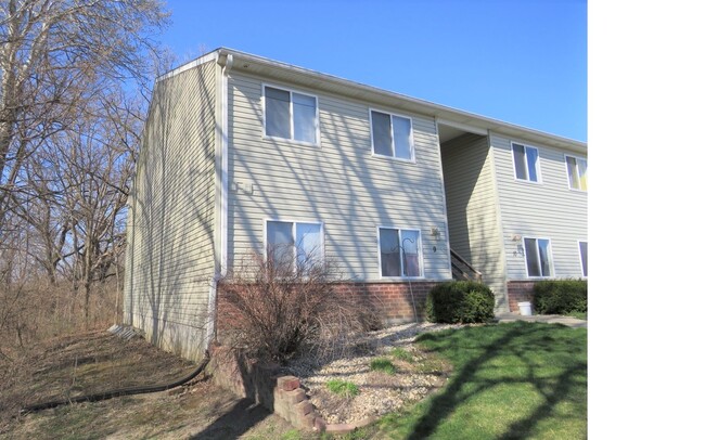 property at 1000 Bratton Ave