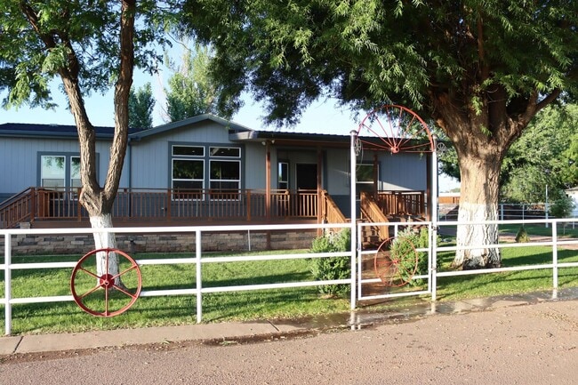 property at 313 E 1/2 St N