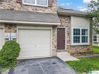5587 Stonecroft Ln in Allentown, PA - Building Photo - Building Photo