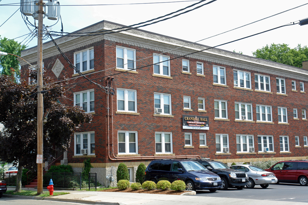 Crandall Hall Apartments in Binghamton, NY - Building Photo