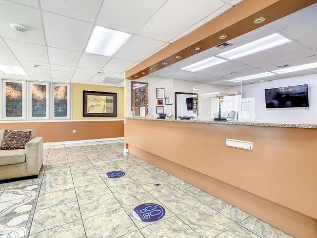 2295 Irlo Bronson Mem Hwy in Kissimmee, FL - Building Photo - Building Photo