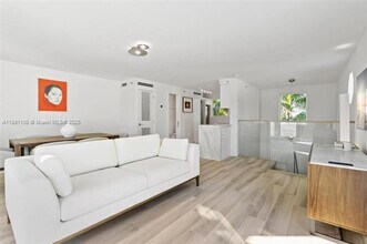 1005 8th St in Miami Beach, FL - Building Photo - Building Photo