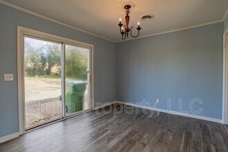 105 Shadecrest Dr in Mauldin, SC - Building Photo - Building Photo