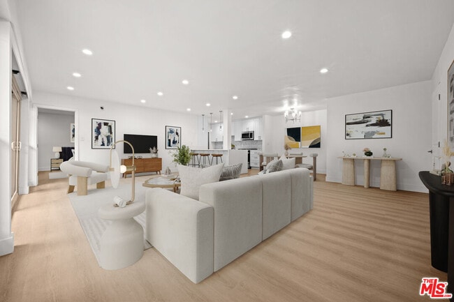 property at 2021 California Ave