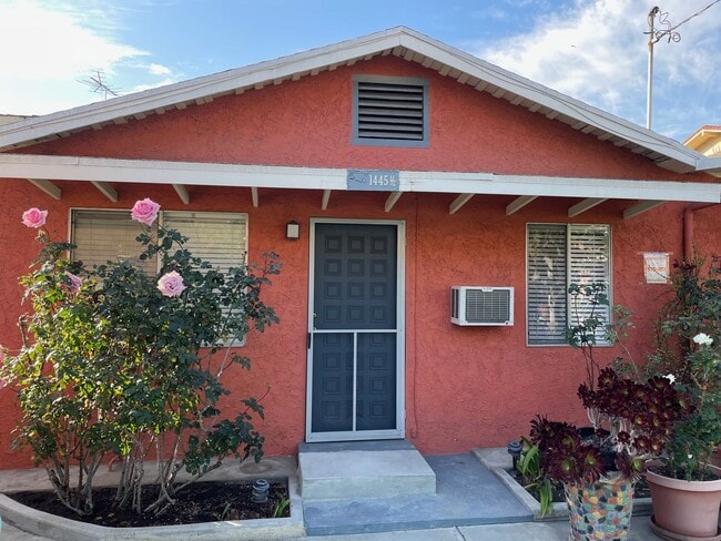 property at 1445 Echo Park Ave