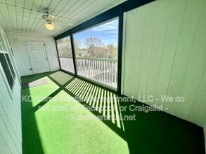 6836 N Olive St in Kansas City, MO - Building Photo - Building Photo