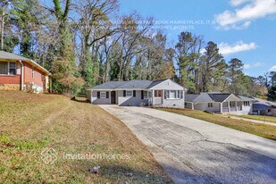 1978 Glendale Dr in Decatur, GA - Building Photo