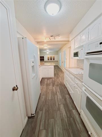 1005 Harness Ln in Richardson, TX - Building Photo - Building Photo