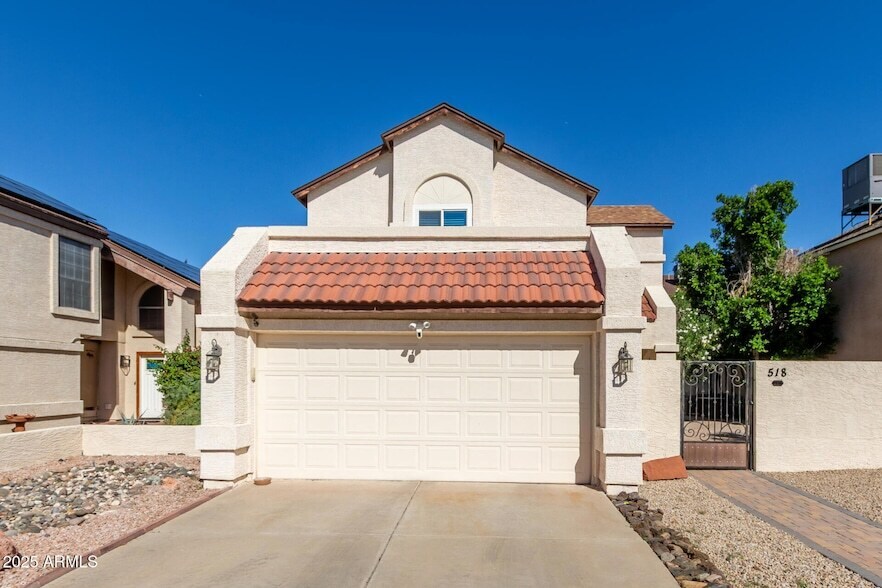 518 E Kerry Ln, Unit 1907 in Phoenix, AZ - Building Photo