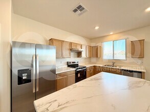 1420 E Edwin St in Casa Grande, AZ - Building Photo - Building Photo
