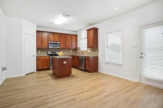 3752 Jade St in Fort Worth, TX - Building Photo - Building Photo