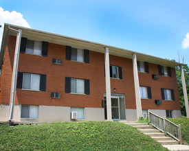 Willow Glen Apartments in Erlanger, KY - Building Photo - Building Photo