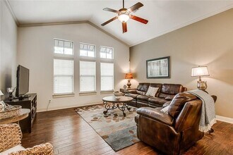 14501 Falcon Head Blvd in Bee Cave, TX - Building Photo - Building Photo