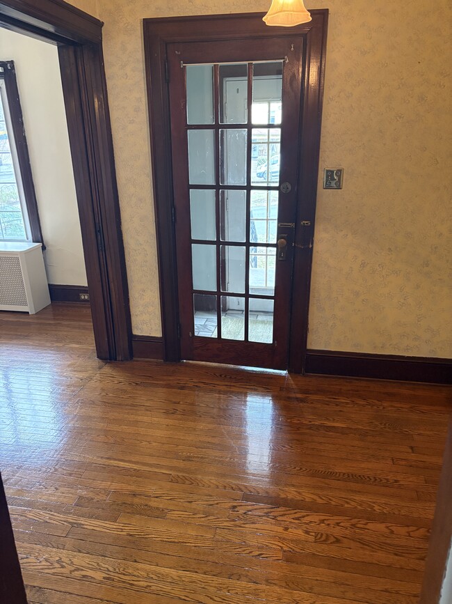 806 Woodlawn St, Unit 1 in Scranton, PA - Building Photo - Building Photo