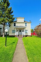 606 N 60th Ave W in Duluth, MN - Building Photo