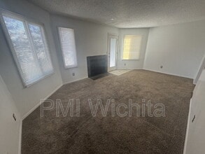 3501 W 21st St N in Wichita, KS - Building Photo - Building Photo