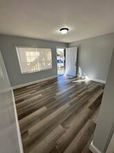 3805 Fairfax St in Jacksonville, FL - Foto de edificio - Building Photo