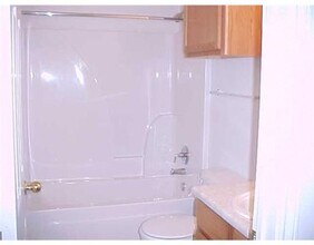 2303 Berger Dr in Bryan, TX - Building Photo - Building Photo