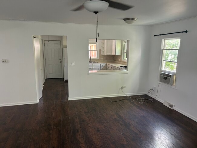 3924 N Cass Ave in Westmont, IL - Building Photo - Building Photo