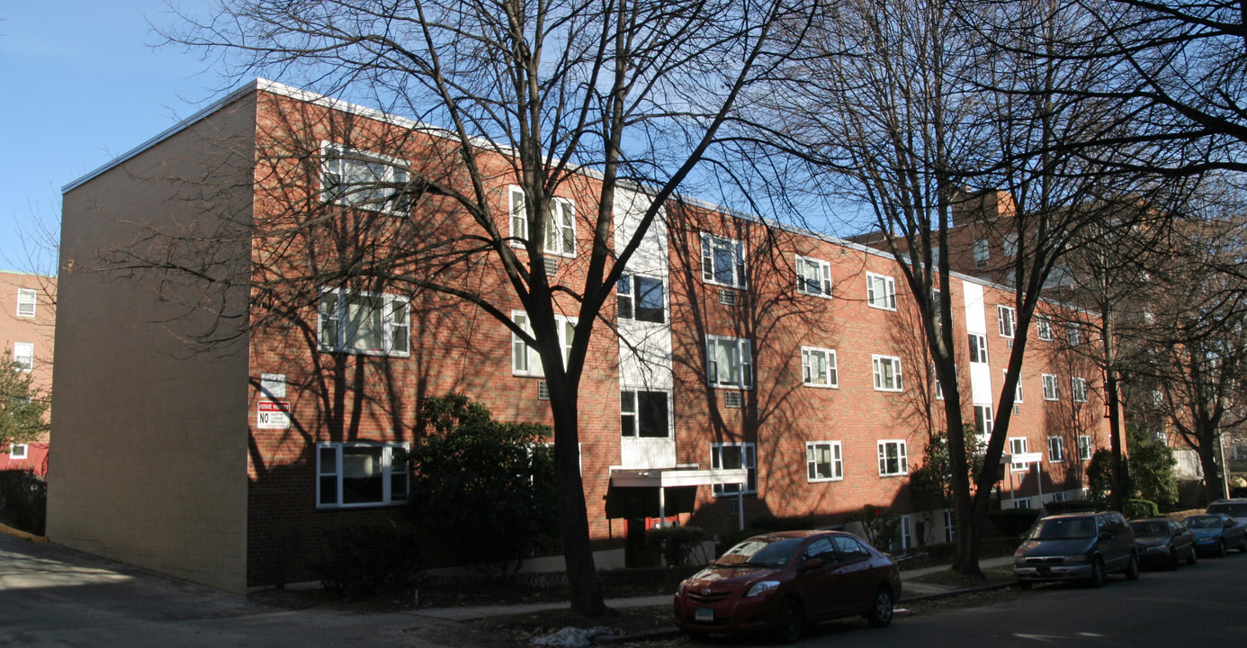 Babcock-Parkman Apartments in Brookline, MA - Building Photo