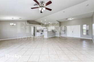 1700 El Dorado Blvd N in Cape Coral, FL - Building Photo - Building Photo