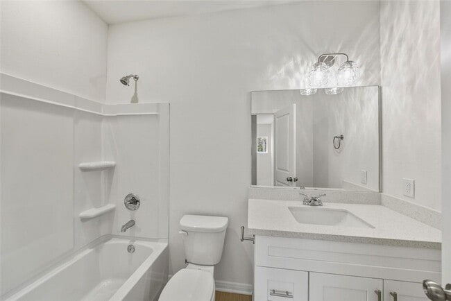 property at 716 W Dallas St