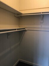 2053 Linden Ave, Unit Apt 3 in Memphis, TN - Building Photo - Building Photo