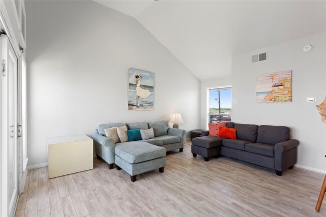 17627 Termini-San Luis Pass Rd