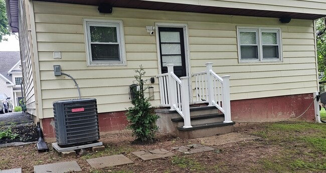 2519 Waverly Pl in Scotch Plains, NJ - Building Photo - Building Photo