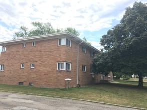 730 Edgemont Blvd in Lansing, MI - Building Photo - Building Photo