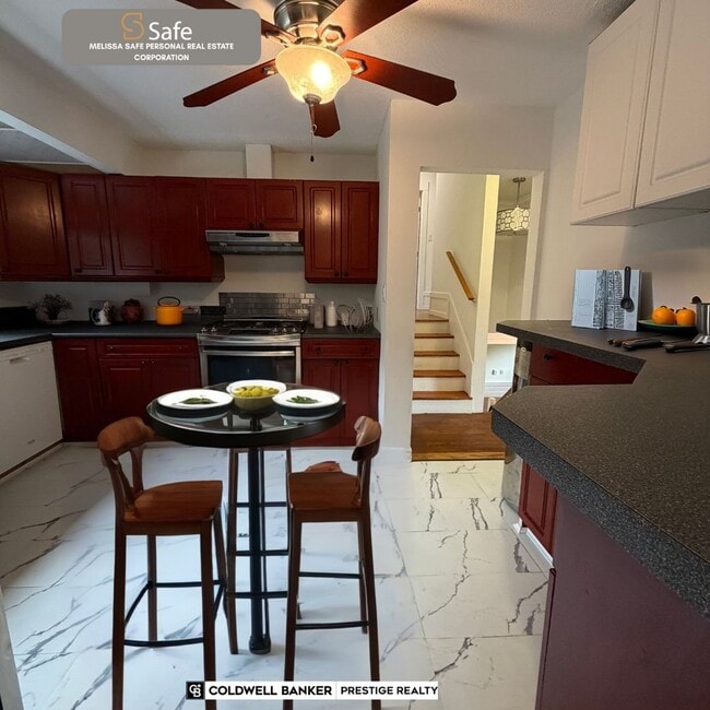 property at 4059 Liverpool St