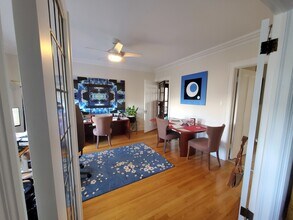 2352 N Spaulding Ave in Chicago, IL - Building Photo - Building Photo