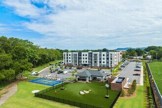 Riverside in Greenville, SC - Building Photo - Building Photo